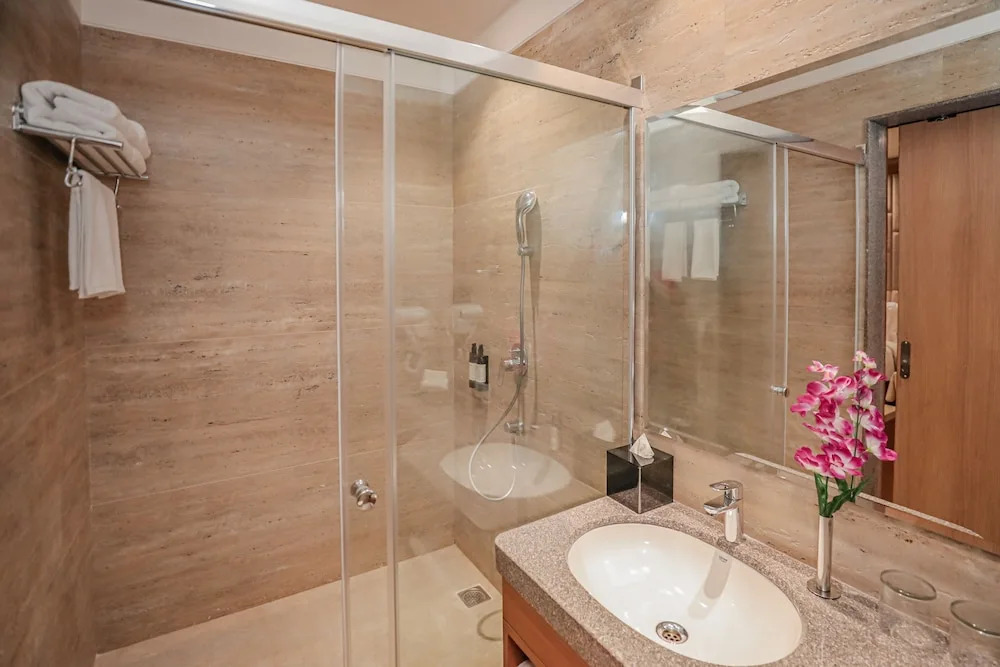 Regenta Place Bhopal by Royal Orchid Hotels Limited