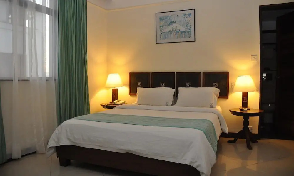 Royal Court Hotel
