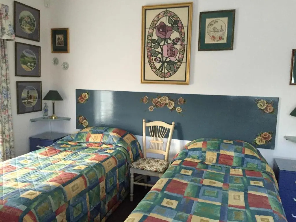 Aarn House B&B Airport Accommodation
