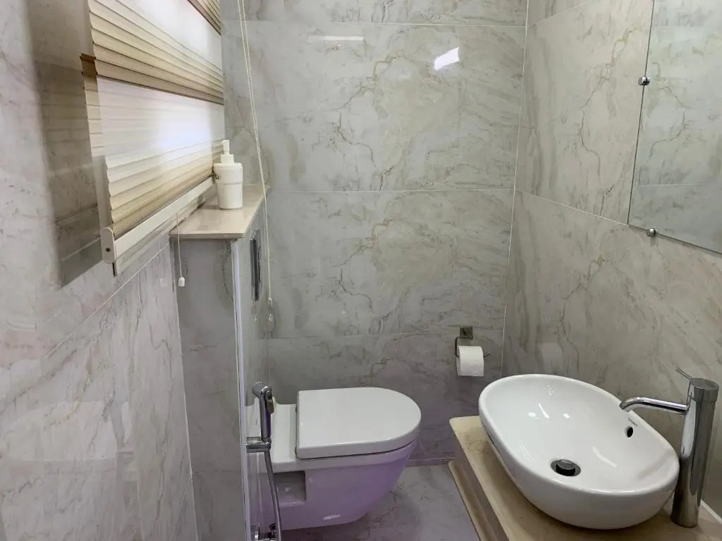 Le Royal Residence 2
