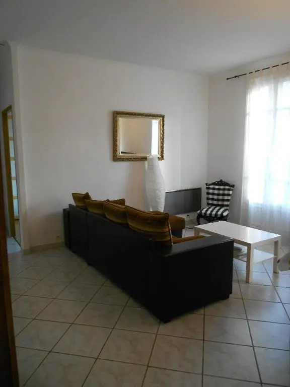 Beau 3 pieces proche centre