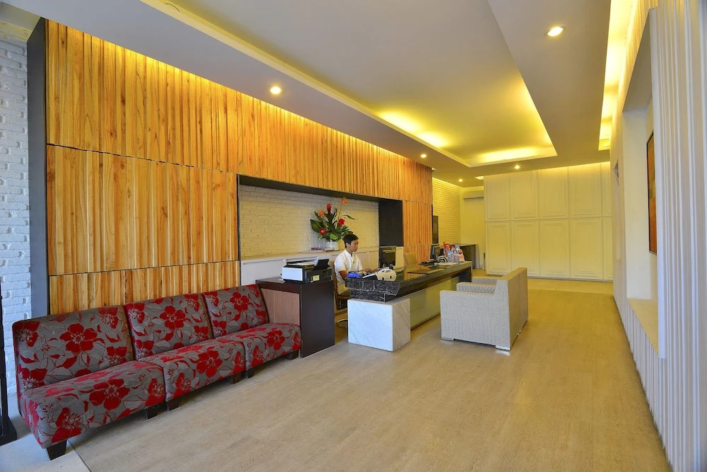 100 Sunset Boutique Managed By Eagle Eyes
