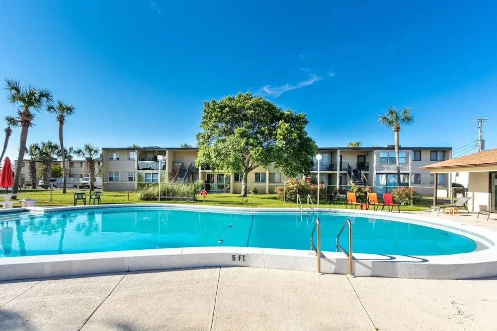 Sea Palm 2b 2 Bedroom Condo