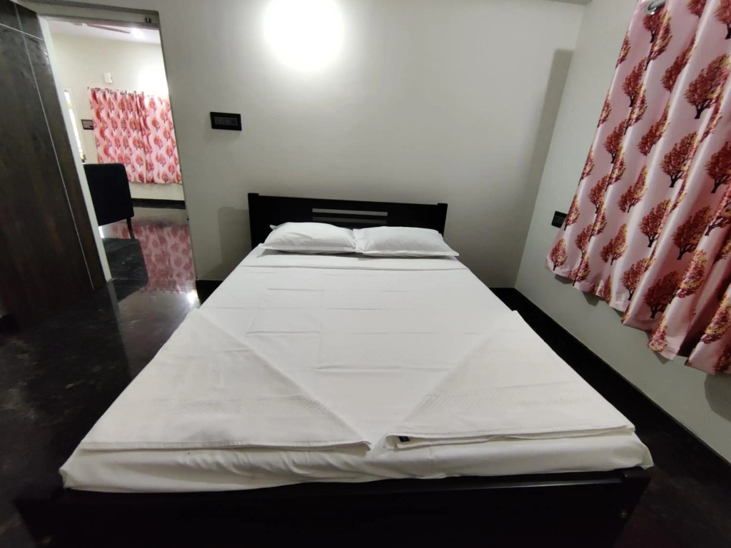 Royal Wings Apartments