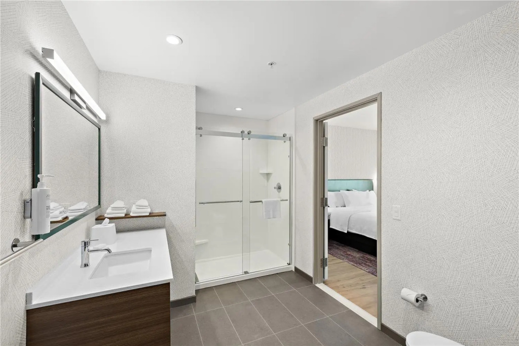 Home2 Suites by Hilton Riverside Downtown Convention Center