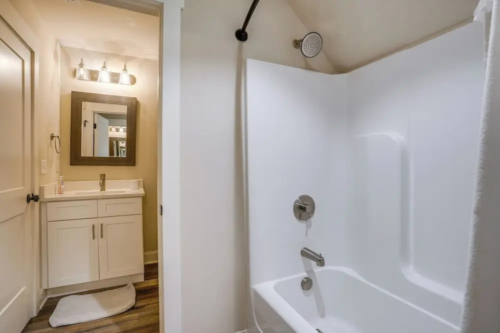 Wooded Escape w/ Beautiful Backyard + Mtn Views!