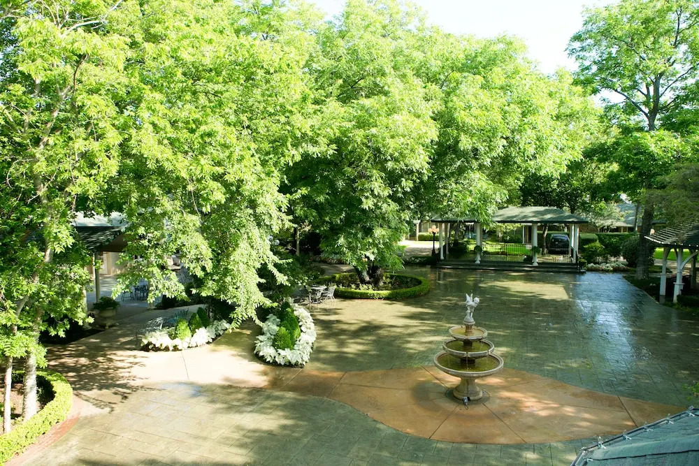 The Sanford House Inn & Spa