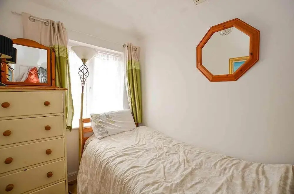 baconfield hostel
