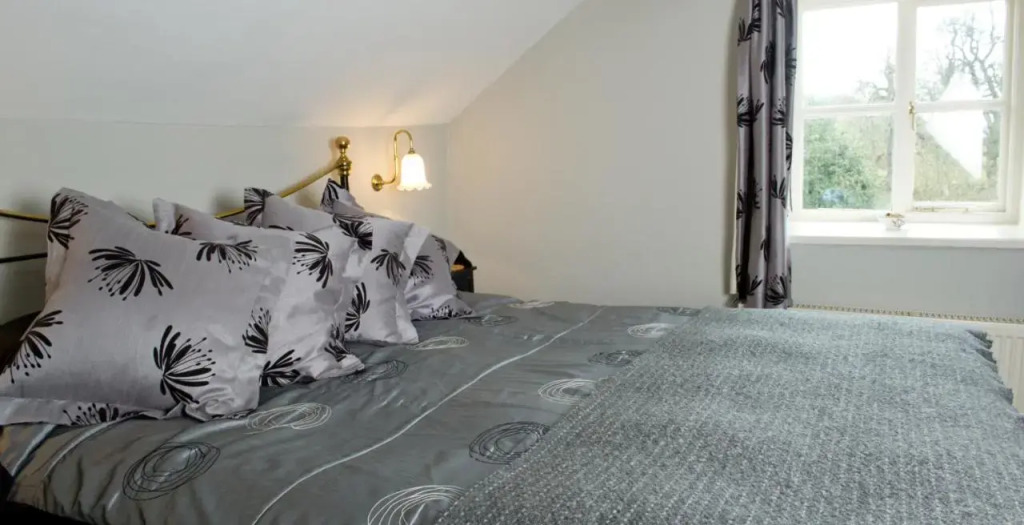 Tyddyn Llan Restaurant with Rooms