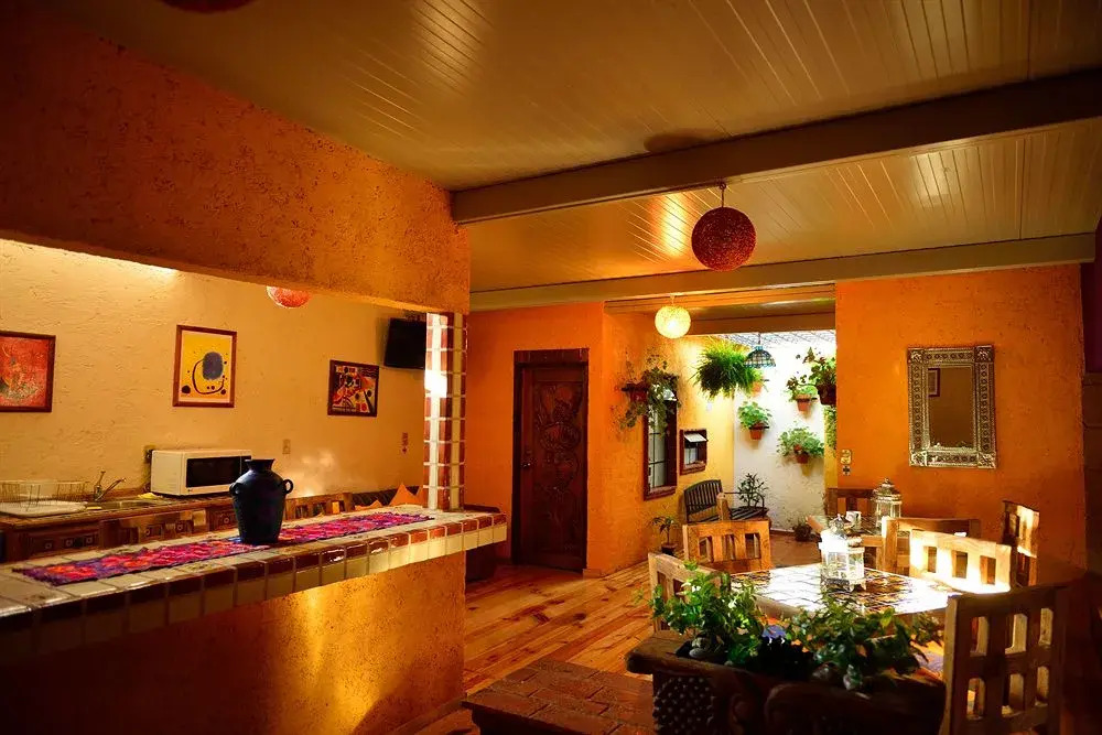 Mex Suites Casa Azul B&B
