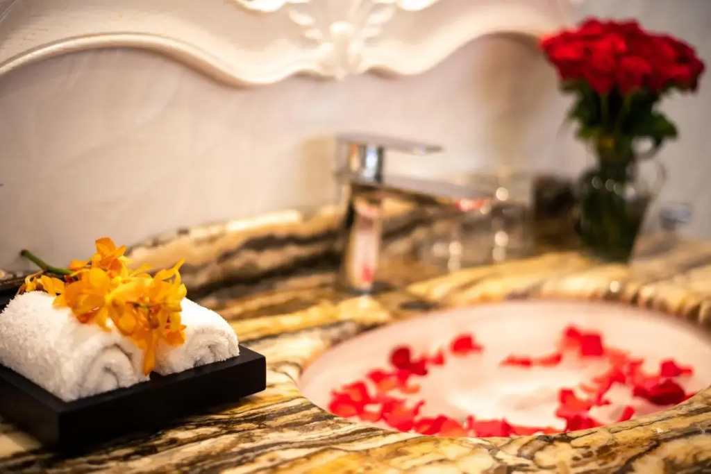 Tuong Vi Hotel Saigon