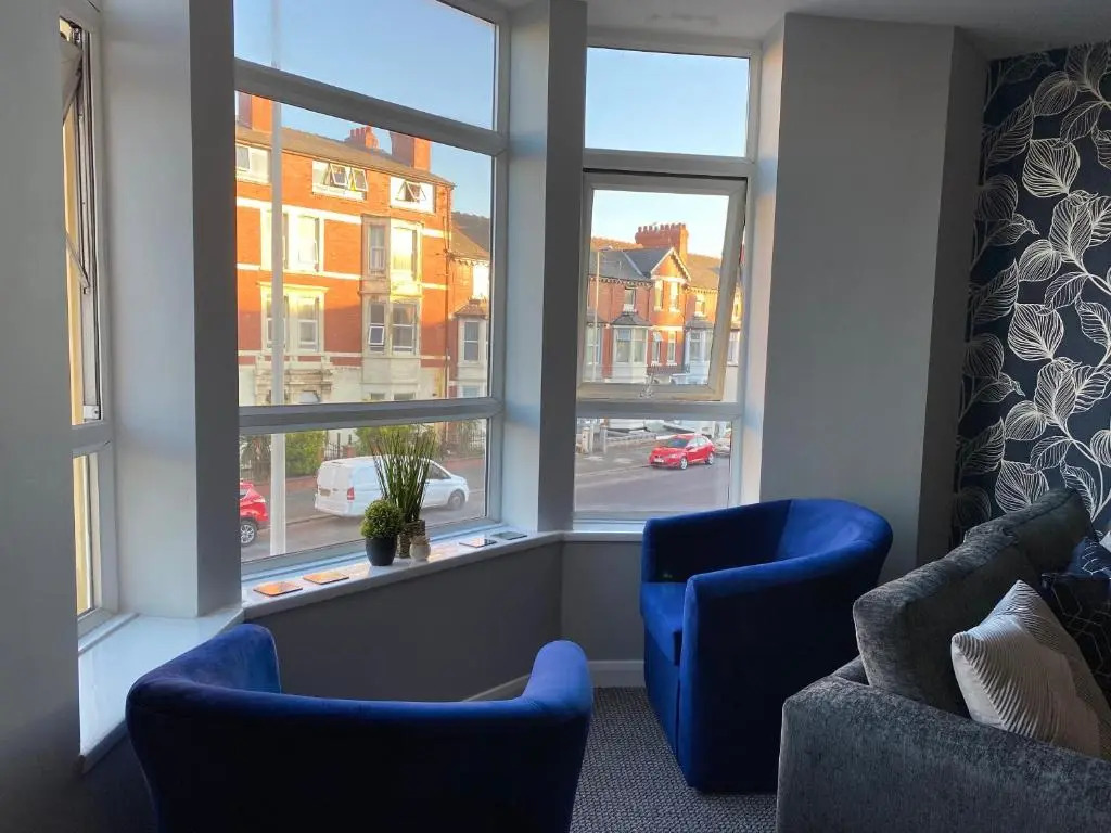 Blackpool Sleepover Apartment 3 Free Parking Sleeps 6
