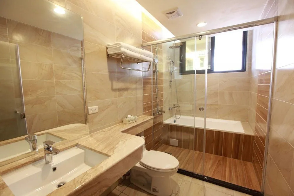 Heyuan B&B