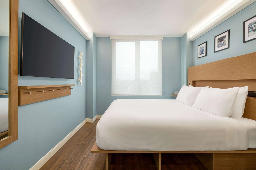 Wingate by Wyndham Bronx Haven Park
