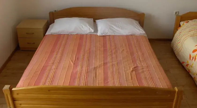 Apartments Karoca