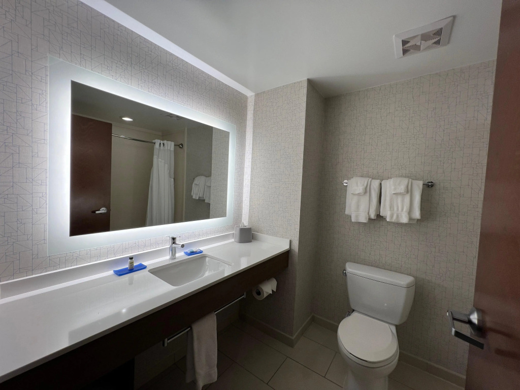 Holiday Inn Express & Suites Columbia - East Elkridge, Jessup an IHG Hotel