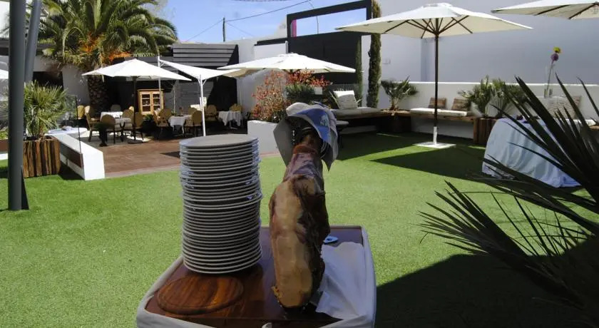 El Artillero Hotel