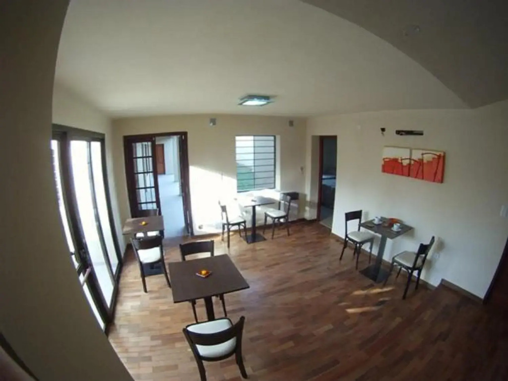 Hotel Urbana