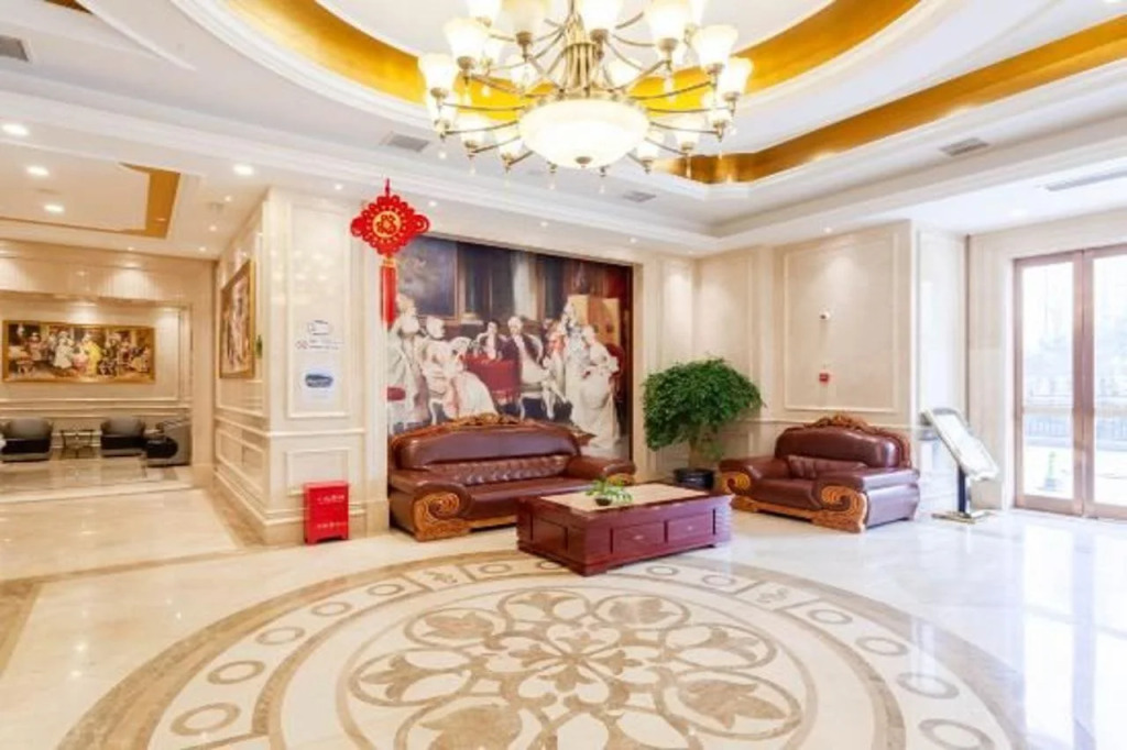 Vienna Hotel (Mudu Yangtze No.1 Living Plaza)
