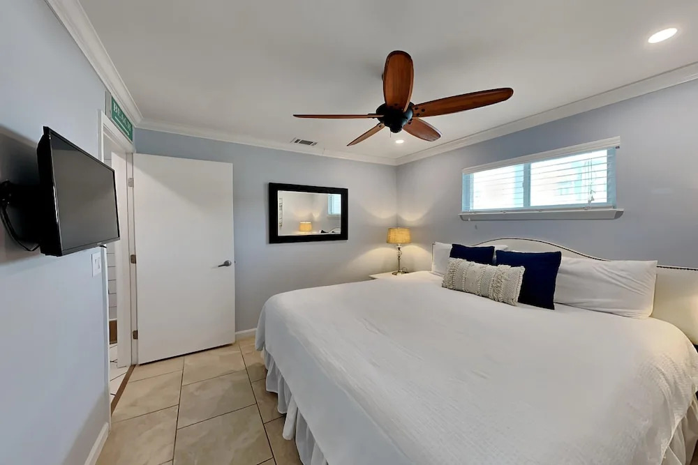 Leeward II #2 - Beach Baby by Southern Vacation Rentals