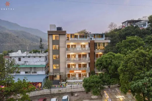 Zostel Rishikesh, Tapovan