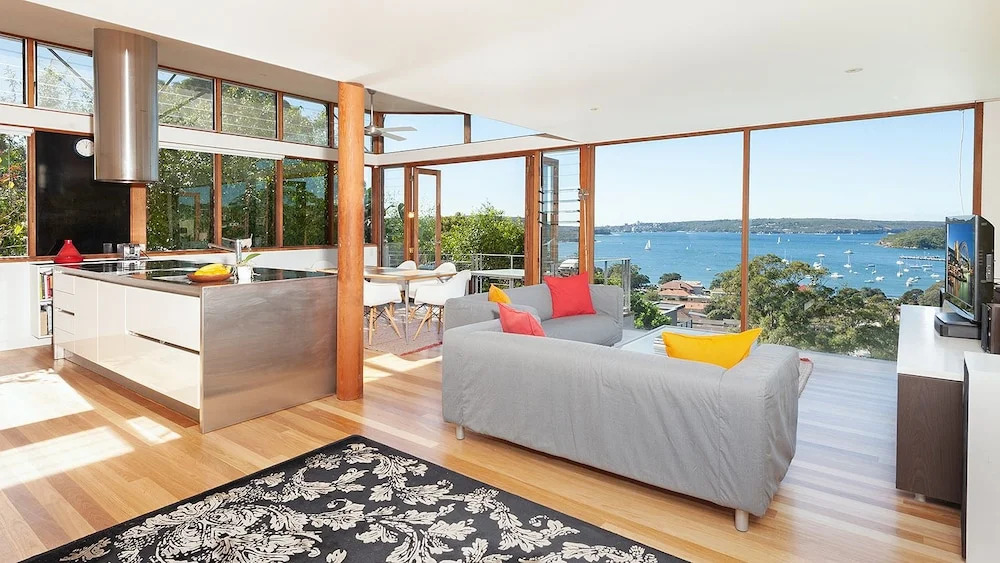 Stunning Architecture with Superb Balmoral Views!