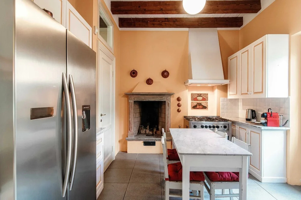 Villa Edmonda - by MyHomeInComo