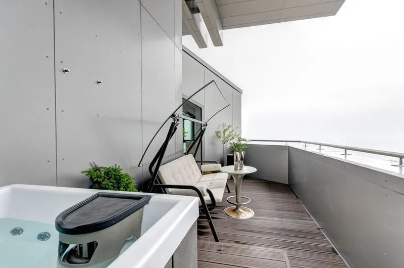 SEA TOWERS Panorama Apartments by Noclegi Renters