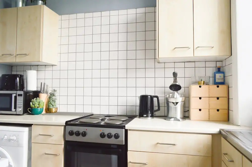 1 Bedroom Flat Near The Meadows