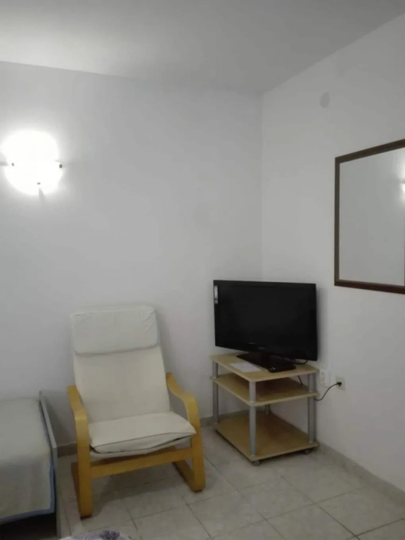 Apartment Soni - with barbecue; A1 Postira, Island Brac