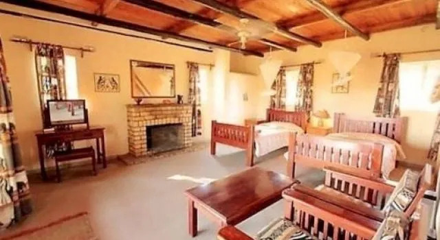 Ganda Lodge