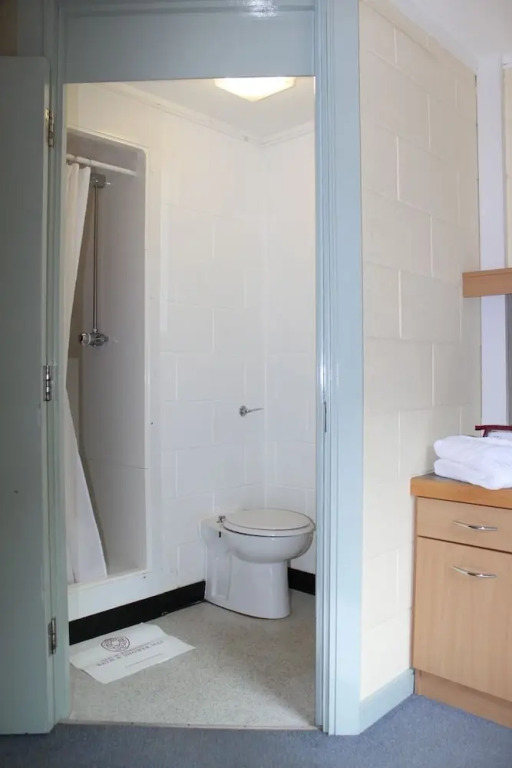 Queens University Belfast - Elms Village - Hostel