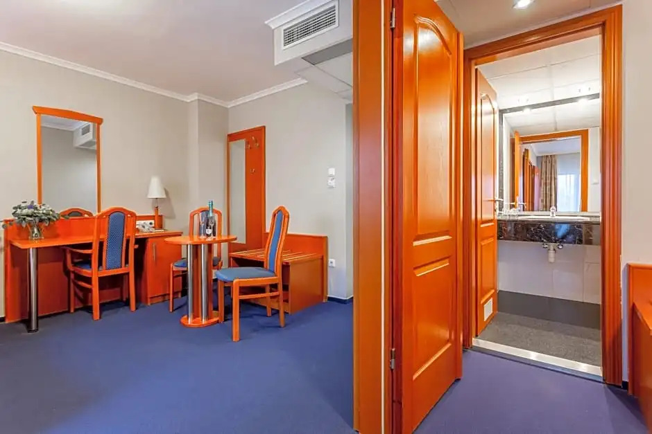 Szőnyi Garden Hotel Pest