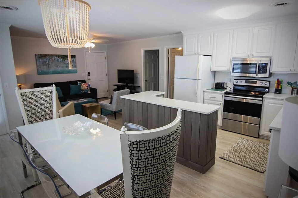 North Lumina Ave Duplex by Sea Scape Properties