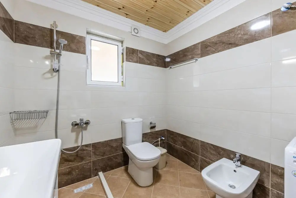 Hillside Apartment Gjirokast r 2 2BR With Balcony