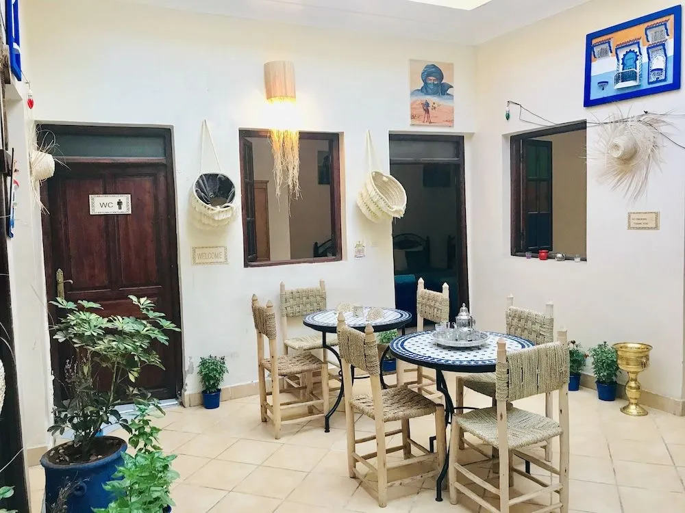 N12 Hostel