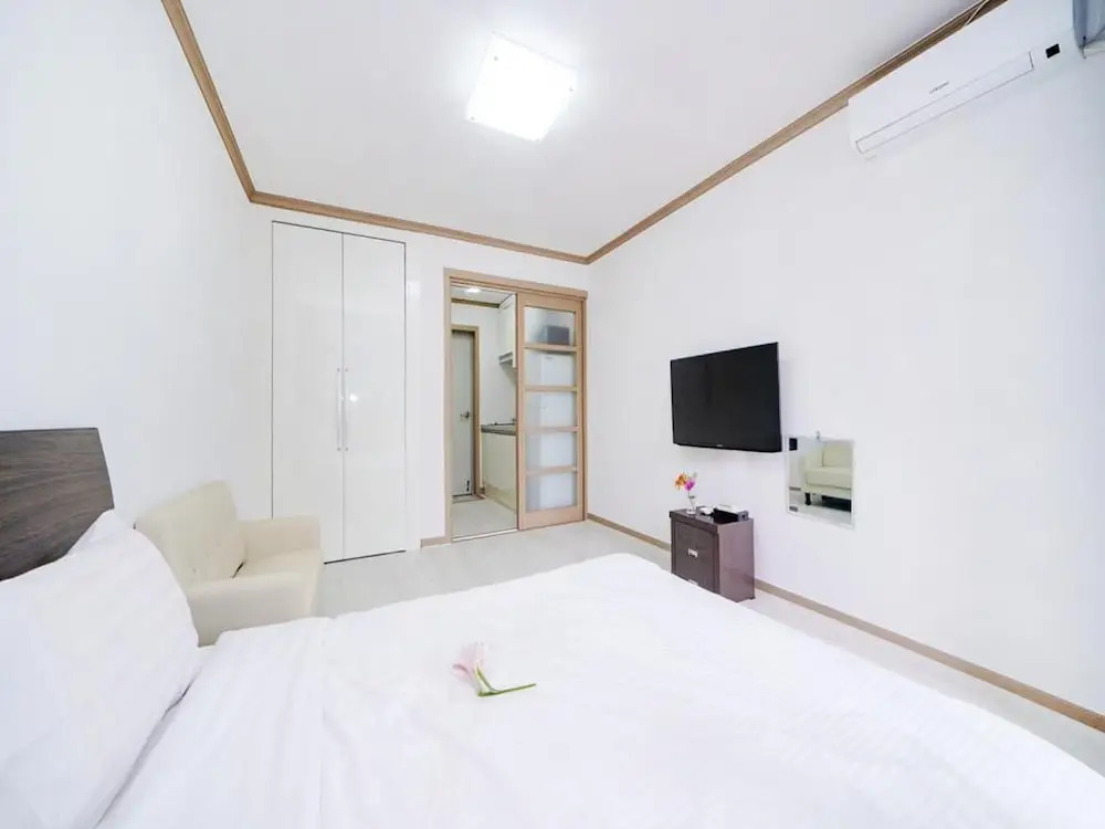 Samcheo Happy House Pension