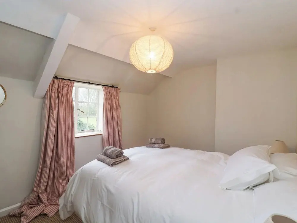 Little Lemhill Farm Cottage