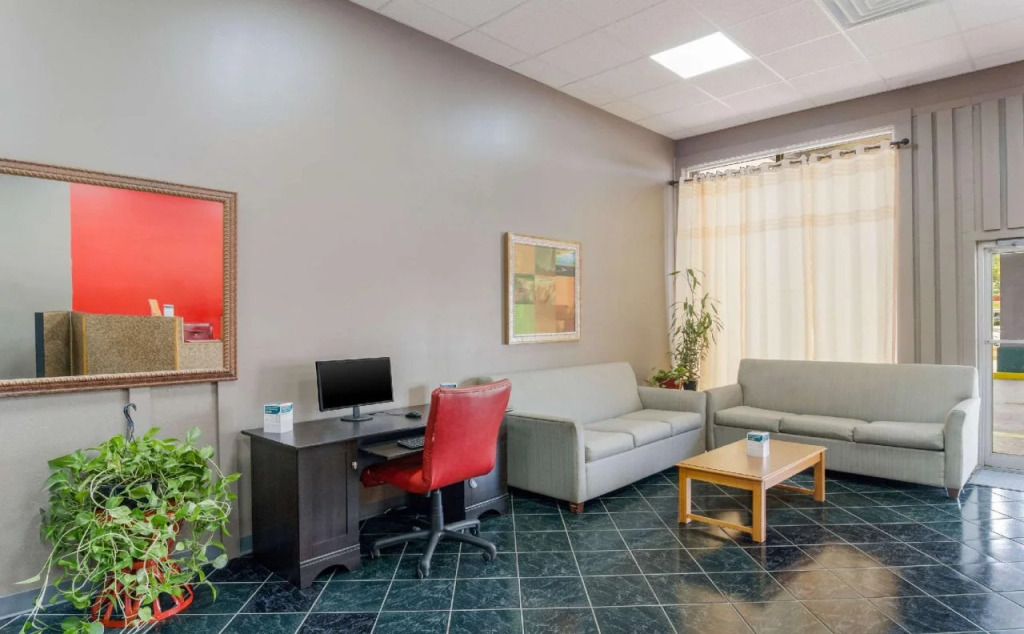 Econo Lodge Townsend