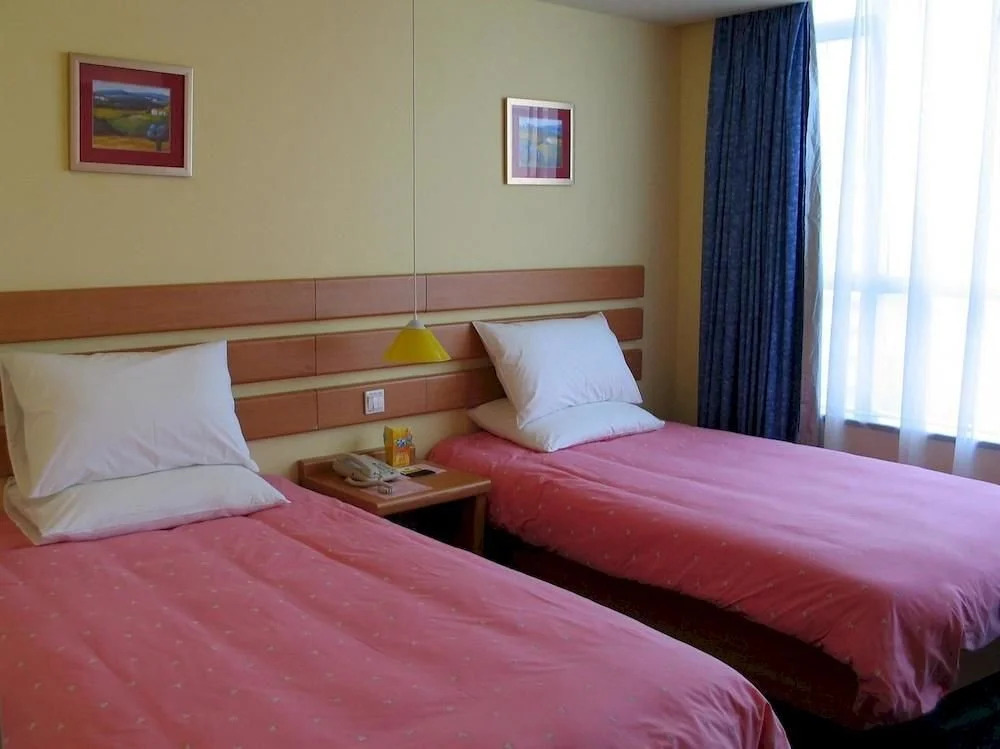 Home Inn Suzhoutrain Station North Square