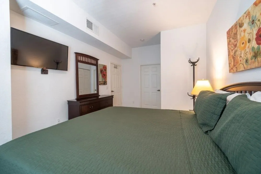 H2u - Lady - Sd4601 3 Bedroom Townhouse