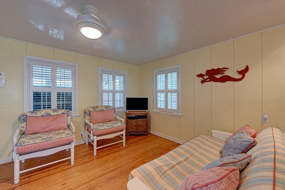 Breezy Cottage Ab416 1 Bedroom Home By Redawning