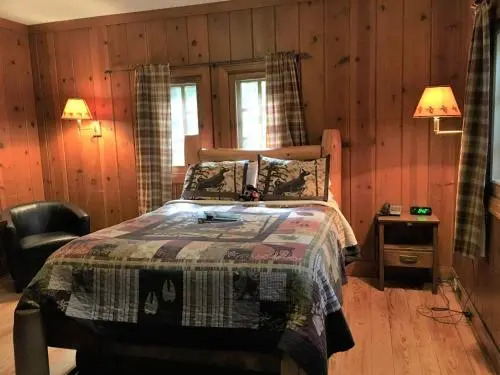 White Pines Inn