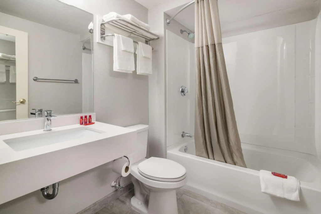 SureStay by Best Western Lewiston Auburn Area