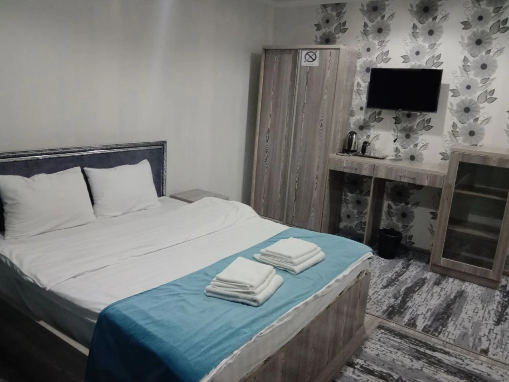 Navoiy Fayz Hotel