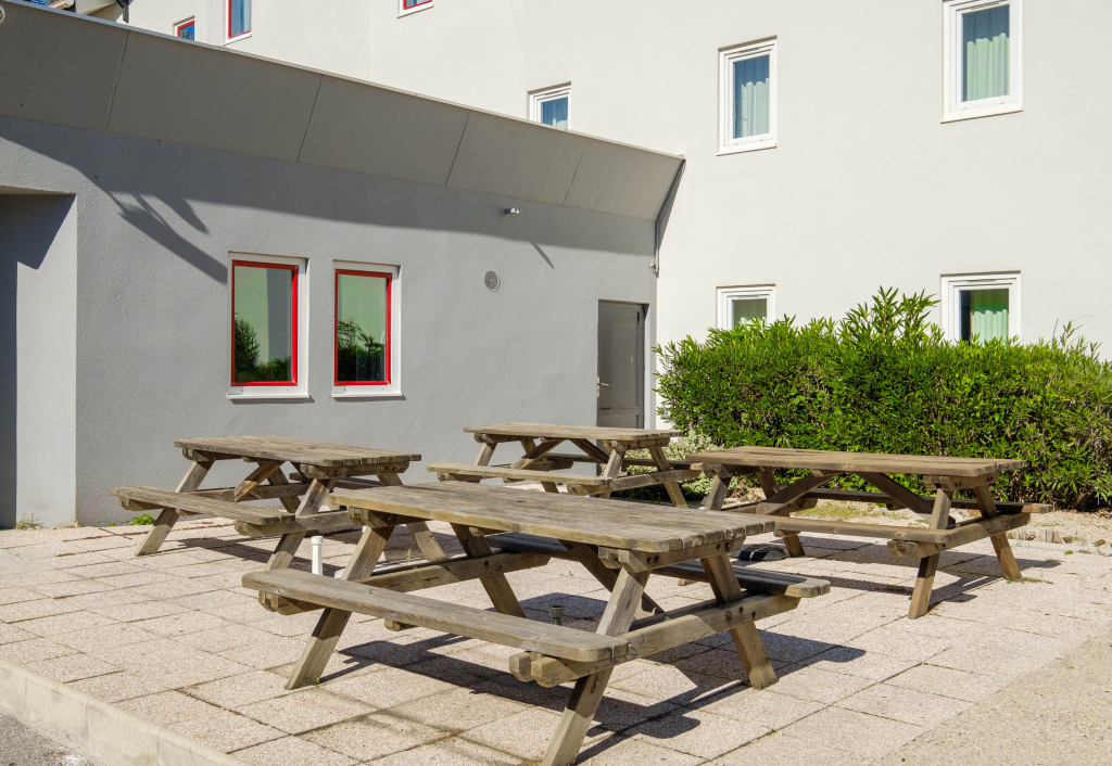 B&B HOTEL Villeneuve Loubet Plage