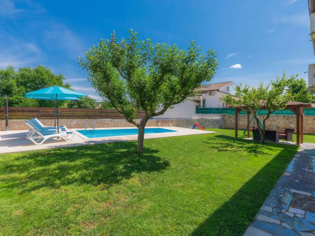 Holiday Home Nikolina by Interhome