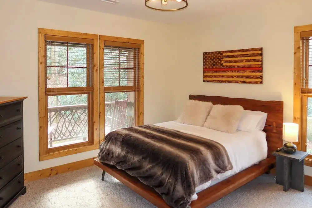 Secluded Sapphire Chalet w/ Game Room + Decks