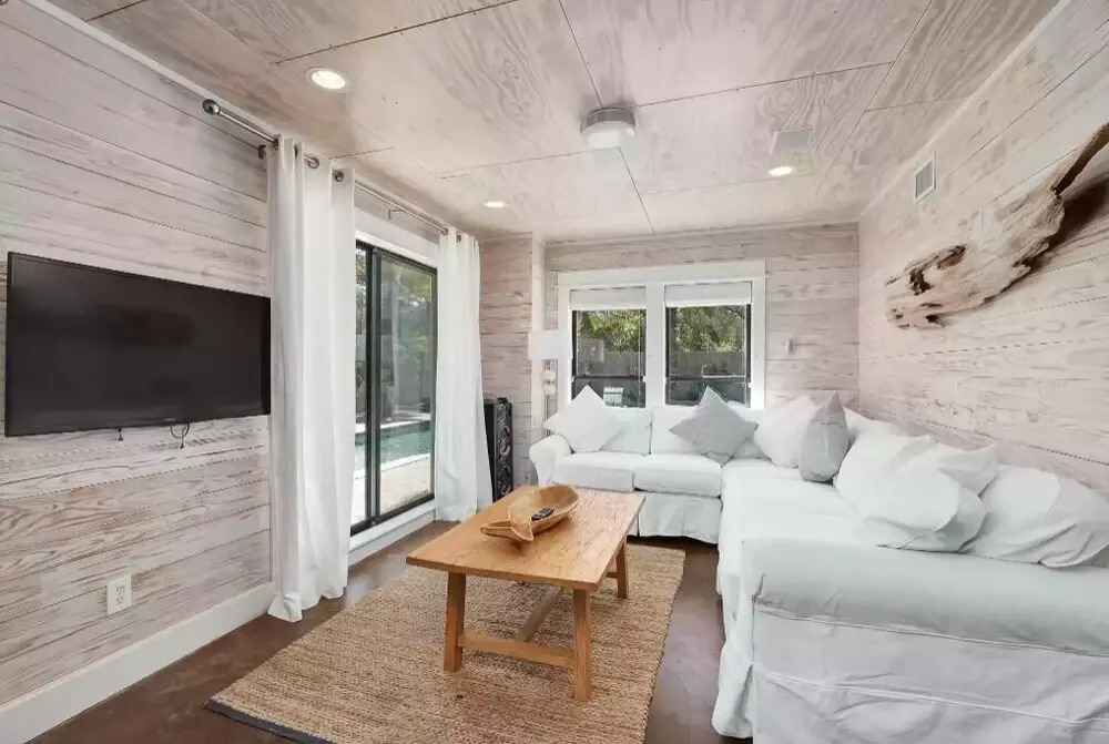 New Rental! 6br + 2 Bonus Rooms Private Pool + Golf Cart Walk To Seaside! 6 Bedroom Home by RedAwning