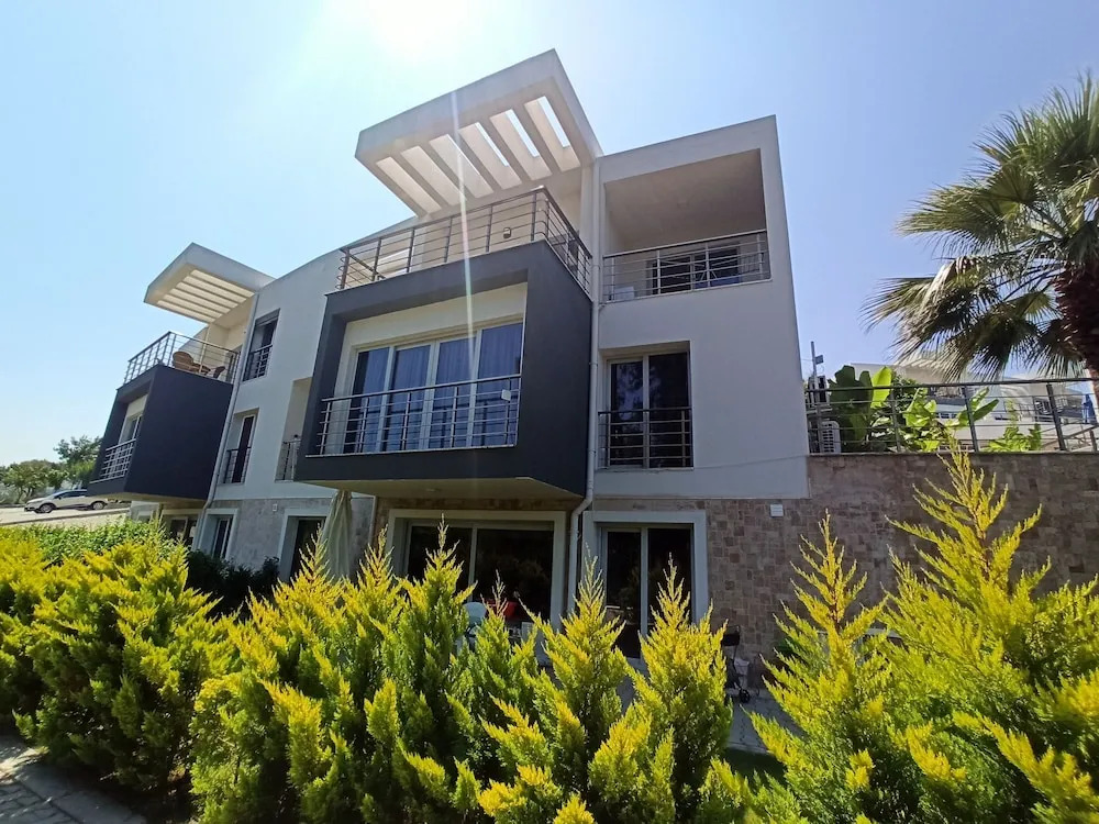 Lavender Residence